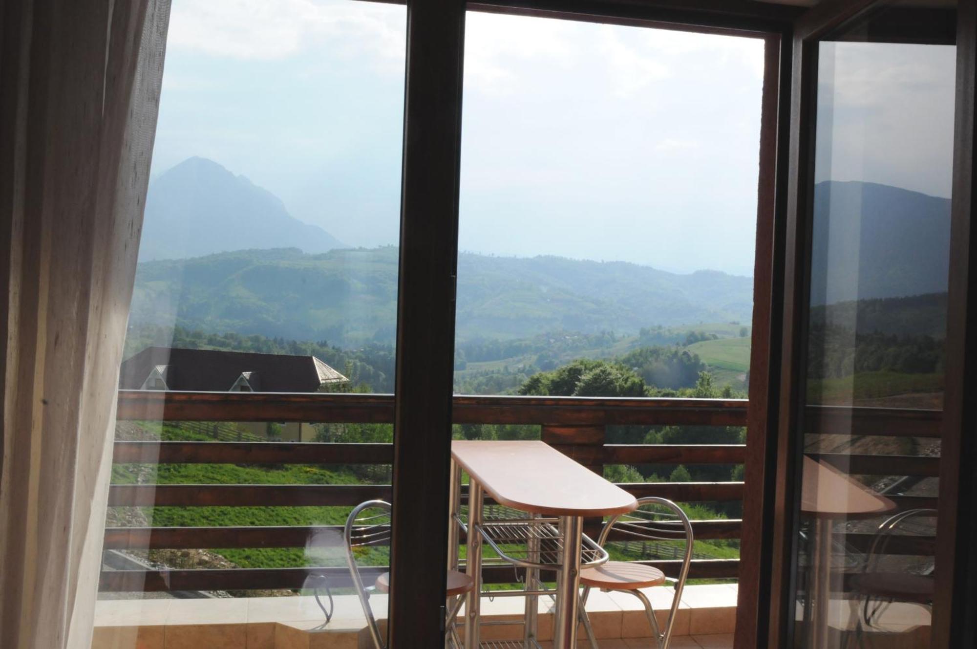 Pension Chalet Poiana Marului Ranch Екстер'єр фото