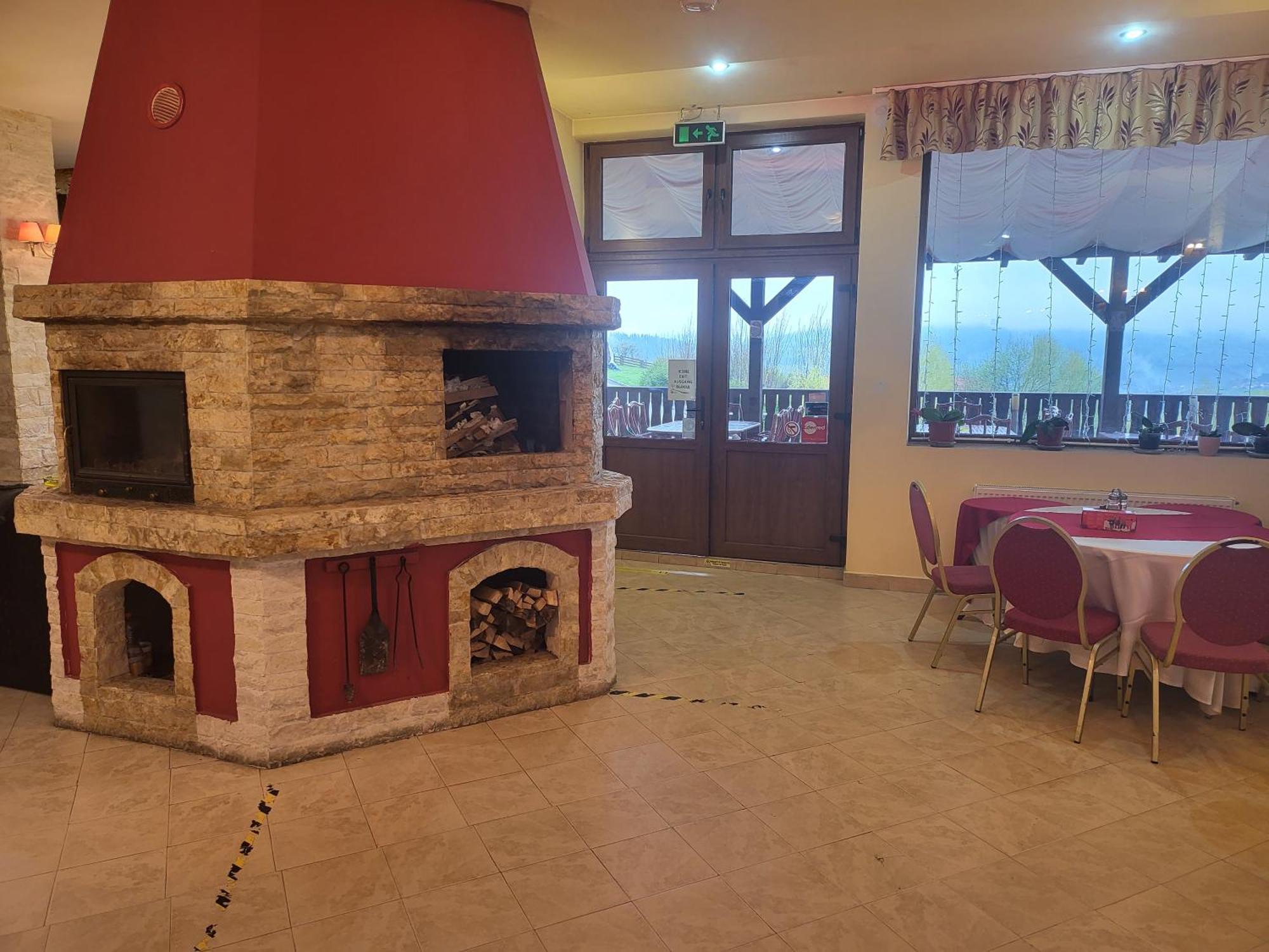 Pension Chalet Poiana Marului Ranch Екстер'єр фото