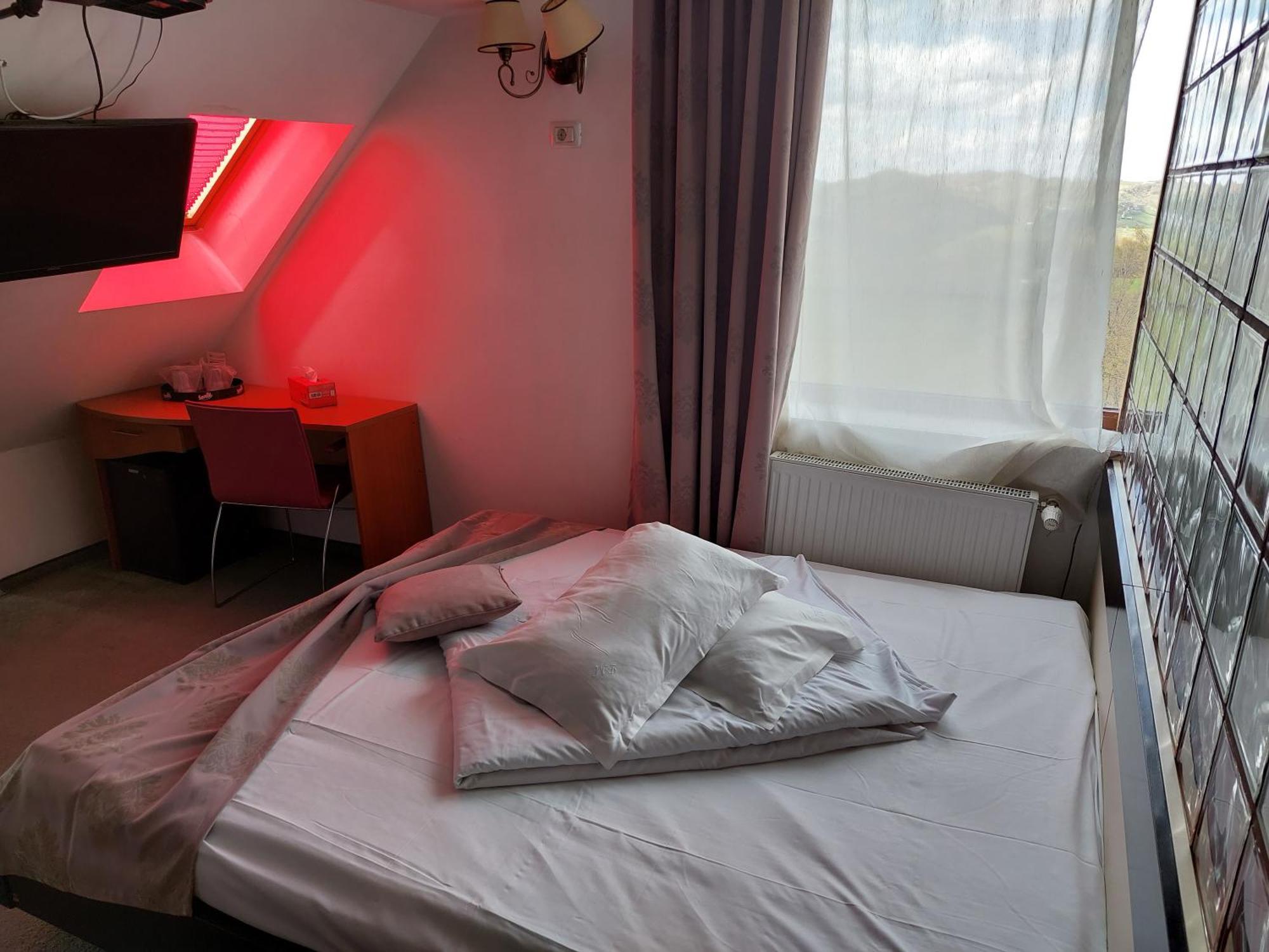 Pension Chalet Poiana Marului Ranch Екстер'єр фото