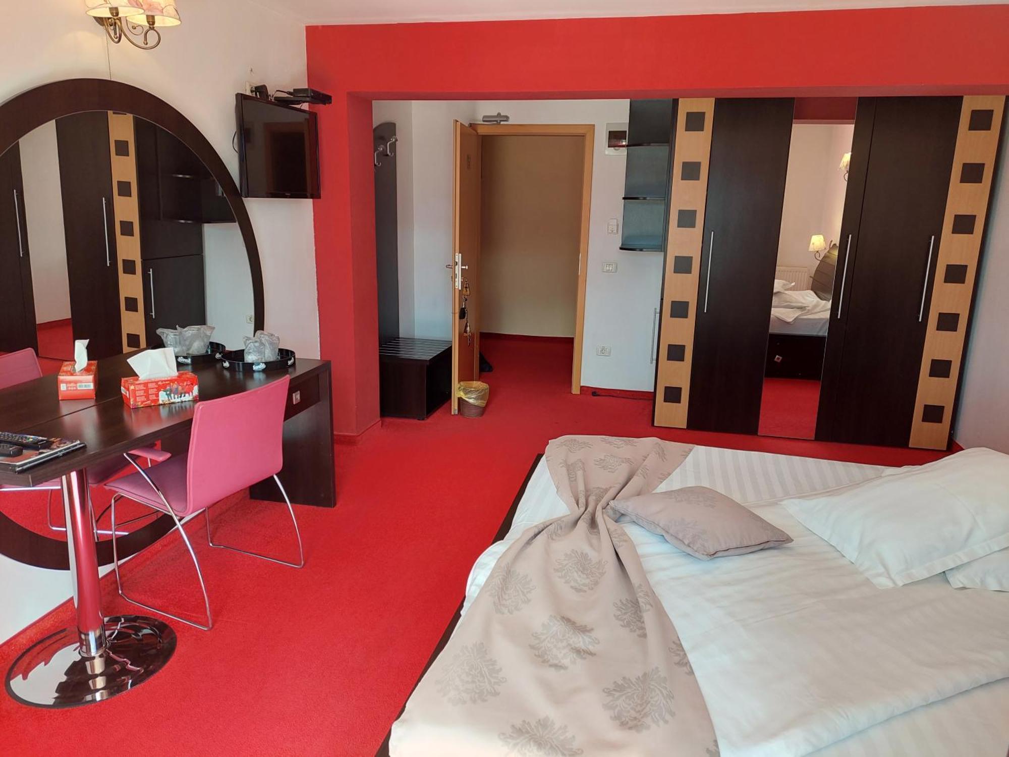 Pension Chalet Poiana Marului Ranch Екстер'єр фото